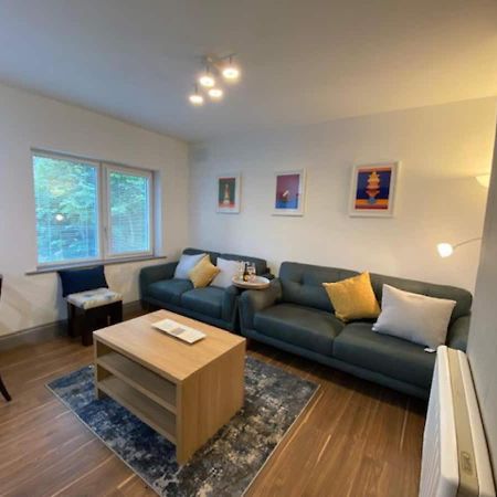 Location Location - Gorgeous 3 Bed Apartment in Cill Airne Esterno foto